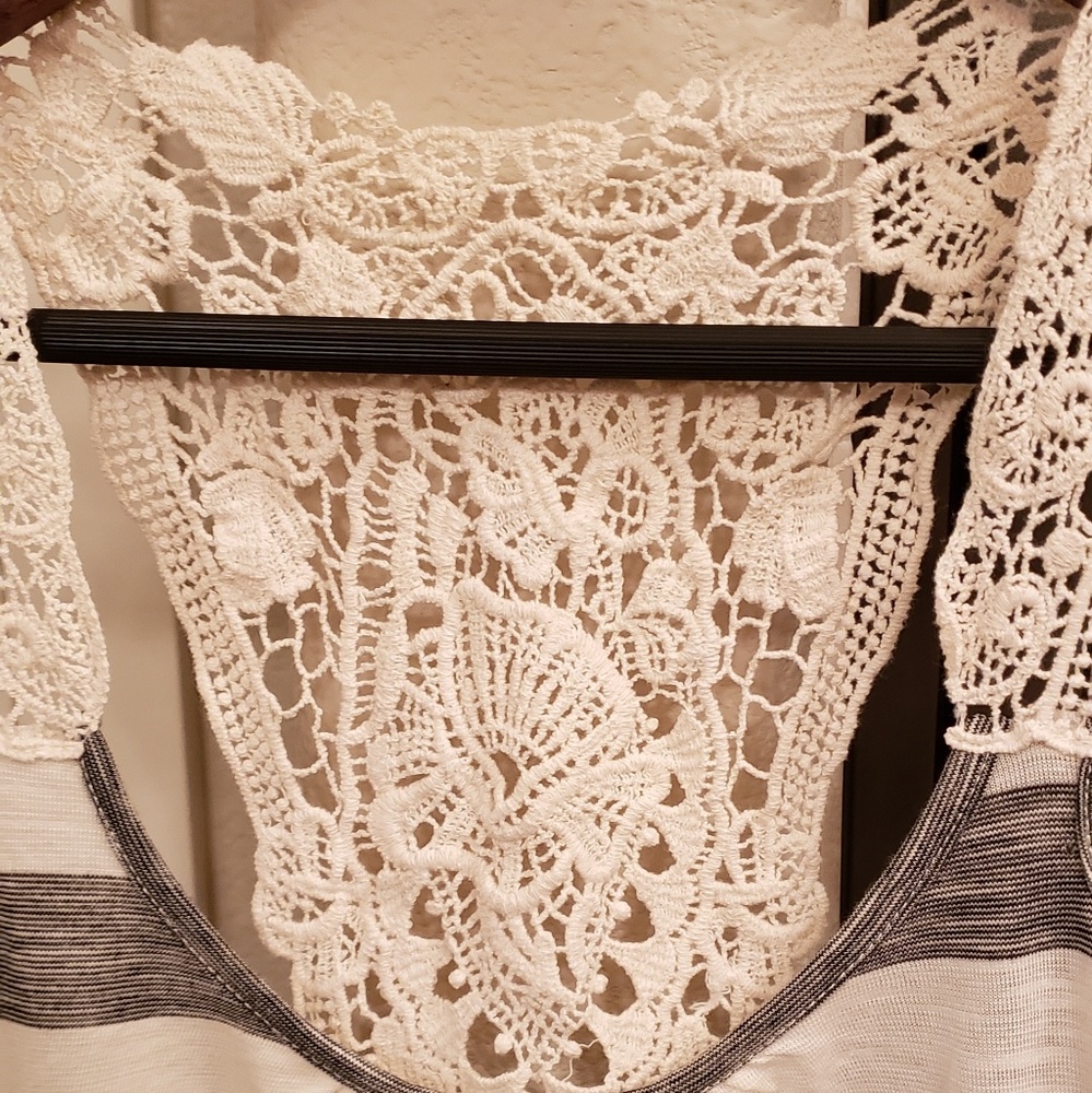 Tank Top - Picture 2 of 4